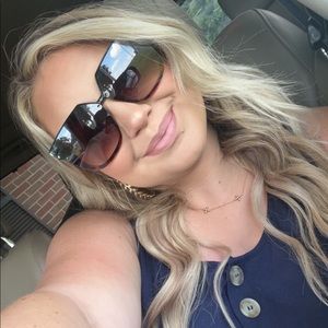 Meet your Posher, Presley